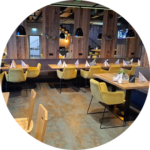 Innenansicht Christinas Herzbluat Cafe